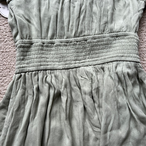 Hollister Saidie On Off Shoulder Tiered Sundress Dress Skort Sage Green Ruffle M - Picture 13 of 14